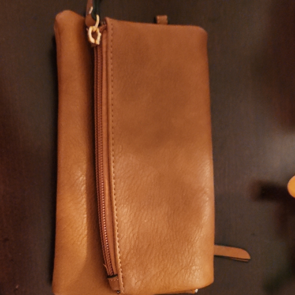Elegant Brown Leather Clutch